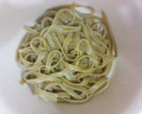 Foto langkah ke 2 dari resep Creamy Fettuccine.