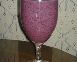 Foto langkah ke 3 dari resep Smoothie Pisang dan Arbei.