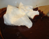 Foto langkah ke 5 dari resep Raisin n Chocolate Torte..