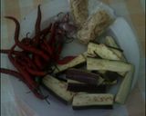 Foto langkah ke 1 dari resep Terong Ebi Balado.