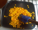Foto langkah ke 3 dari resep Sweetcorn witt cheese.
