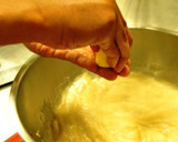 Foto langkah ke 5 dari resep Caesar Dressing.