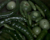 Foto langkah ke 2 dari resep SAMBAL CABE HIJAU.