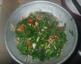 Foto langkah ke 4 dari resep Tumis Pakis Teri Nasi.