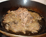 Foto langkah ke 2 dari resep Daging Suwir Bumbu Pedas.