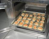 Foto langkah ke 4 dari resep roti tawar kering saus sambal.