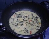 Foto langkah ke 3 dari resep Belut Santan Kuning.