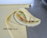 Foto langkah ke 6 dari resep Pastel Pinggiran Keriting.