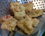 Foto langkah ke 5 dari resep Perkedel Jagung.