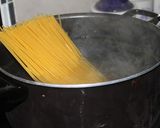 Foto langkah ke 1 dari resep Spaghety lada hitam praktis.