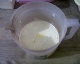 Foto langkah ke 2 dari resep Buttermilk Pancake with Ice Cream.