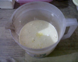 Foto langkah ke 2 dari resep Buttermilk Pancake with Ice Cream.