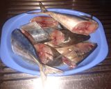 Foto langkah ke 2 dari resep Pindang ikan salem.