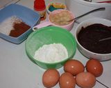 Foto langkah ke 4 dari resep Steam Chocolate Banana Cupcake with Milo Milk Icing.