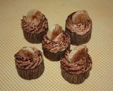 Foto langkah ke 11 dari resep Steam Chocolate Banana Cupcake with Milo Milk Icing.