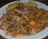 Foto langkah ke 5 dari resep TELUR DADAR TOMAT.