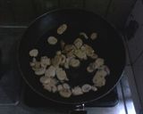 Foto langkah ke 1 dari resep Tumis Saus Jamur.