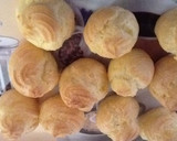 Foto langkah ke 5 dari resep Kue soes lembut.