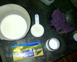 Foto langkah ke 3 dari resep Purple Sweet Potato Cinnamon Roll.