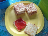 SANDWICH CRACKER GORENG