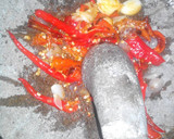 Foto langkah ke 3 dari resep Oseng Kikil Mercon.