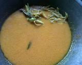Foto langkah ke 2 dari resep Gulai Ceplok Telur Bebek.