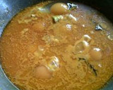 Foto langkah ke 5 dari resep Gulai Ceplok Telur Bebek.