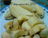 Foto langkah ke 1 dari resep pisang goreng dadu.