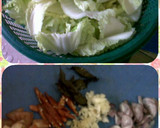 Foto langkah ke 1 dari resep Tumis sawi putih dengan santan.