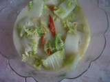Tumis sawi putih dengan santan