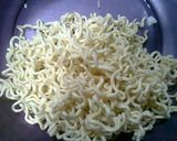 Foto langkah ke 2 dari resep mie goreNG speciaL.