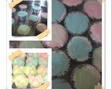 Foto langkah ke 2 dari resep Bolu kukus merekah pelangi.