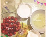 Foto langkah ke 1 dari resep Pudding Busa Strawberry.