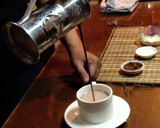 Foto langkah ke 4 dari resep Simple Hot Chocolate.
