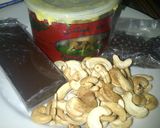 Foto langkah ke 1 dari resep Coklat Chip Cookies.
