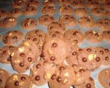Foto langkah ke 4 dari resep Coklat Chip Cookies.