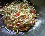 Foto langkah ke 3 dari resep Cah tauge.