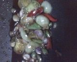 Foto langkah ke 5 dari resep Ikan Kembung Goreng Saus Dabu Dabu.