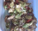 Foto langkah ke 6 dari resep Ikan Kembung Goreng Saus Dabu Dabu.
