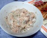 Foto langkah ke 1 dari resep Bola Udang Ayam Keriting.