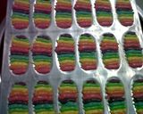 Foto langkah ke 6 dari resep Lidah Kucing Rainbow.