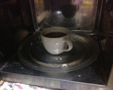 Foto langkah ke 4 dari resep Nutella Cappucino Mug Cake.