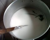 Foto langkah ke 2 dari resep Bubur Sumsum Ginger.