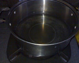 Foto langkah ke 2 dari resep Vegetable and Tofu Soup.