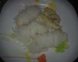 Foto langkah ke 8 dari resep Ayam Gulung Bihun Kuah Lemak.