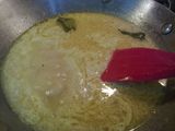 Ayam Gulung Bihun Kuah Lemak