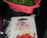 Foto langkah ke 1 dari resep tumis kangkung bumbu wijen.