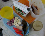 Foto langkah ke 1 dari resep Tumis Kangkung Kuah Santan.
