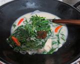 Foto langkah ke 3 dari resep Tumis Kangkung Kuah Santan.
