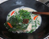 Foto langkah ke 3 dari resep Tumis Kangkung Kuah Santan.
